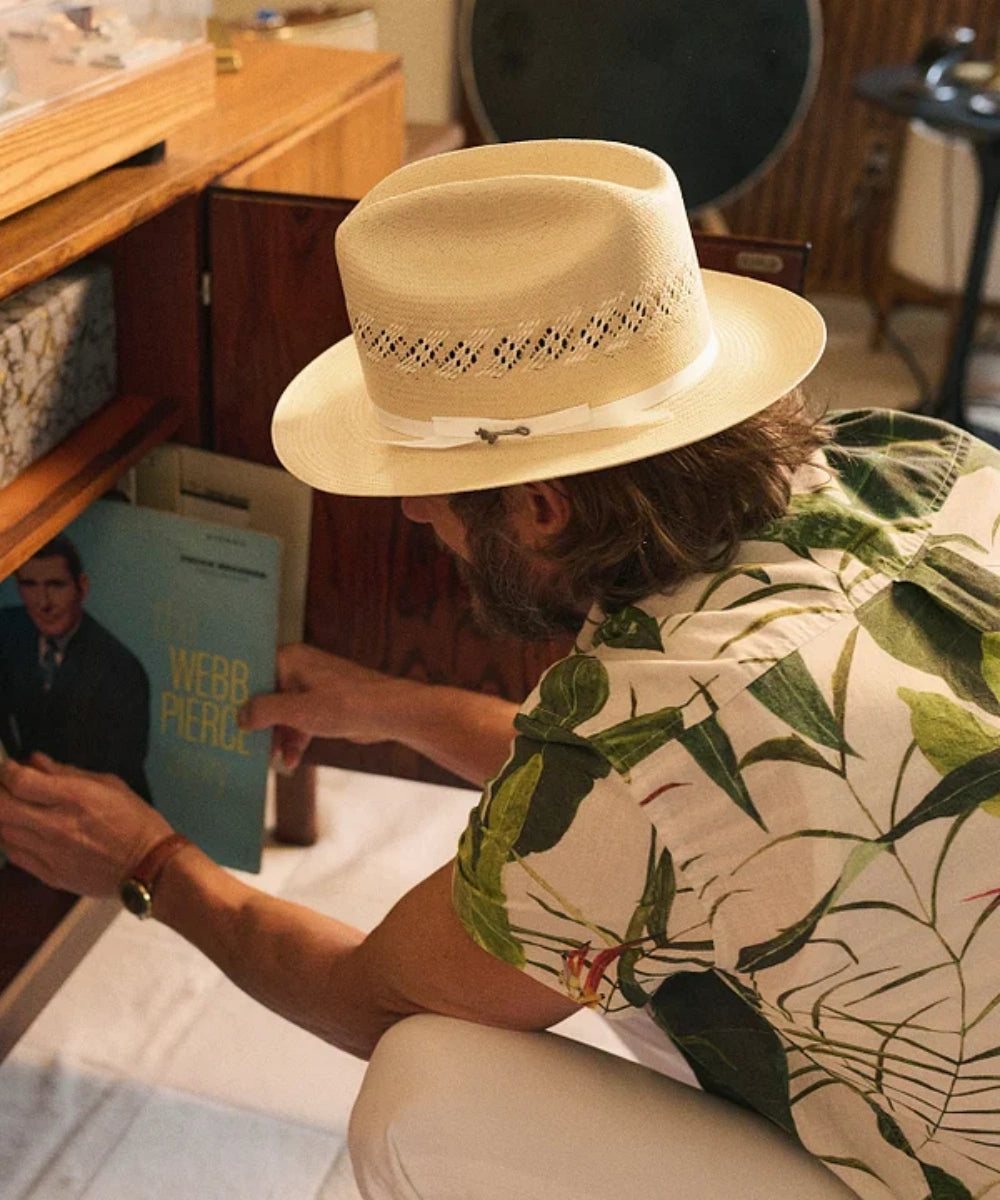 Men's Outfit with Straw Panama Hat