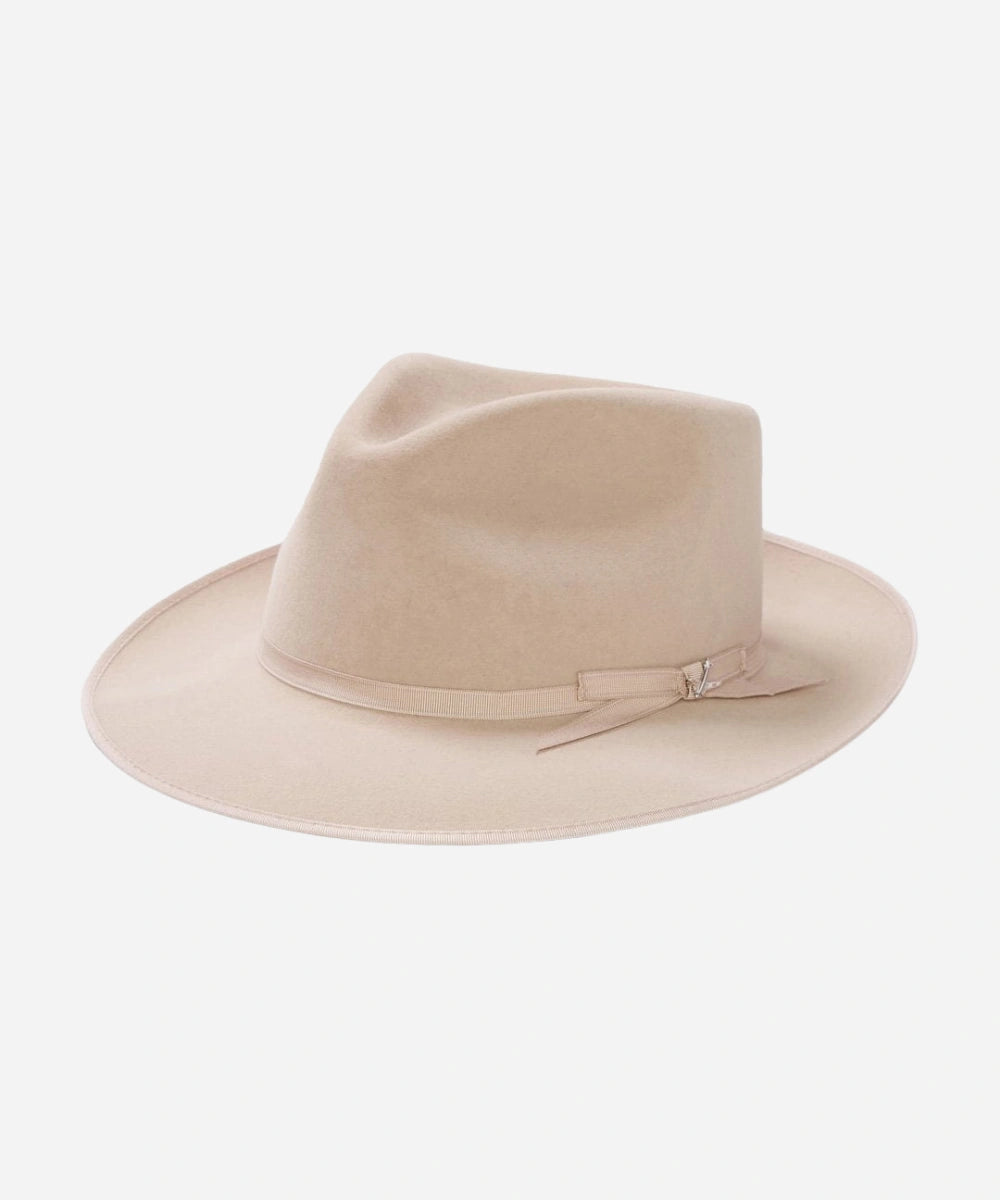 Stratoliner fedora hat beige